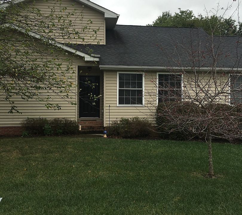 1st image of 2 Blakeney Rose Ln