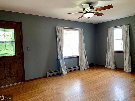 4th image of 1581 170th St