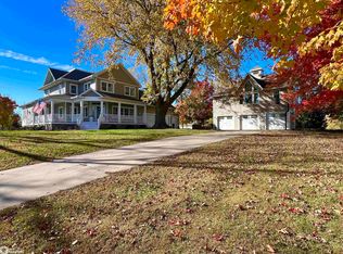 1149 W 28th St S, Newton, IA 50208