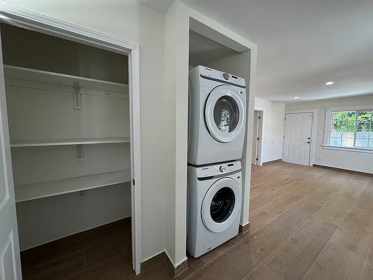 14224 Friar St #1 — Photo 21