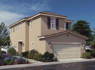 140 Rosemary Pine Ln, Piru, CA 93040