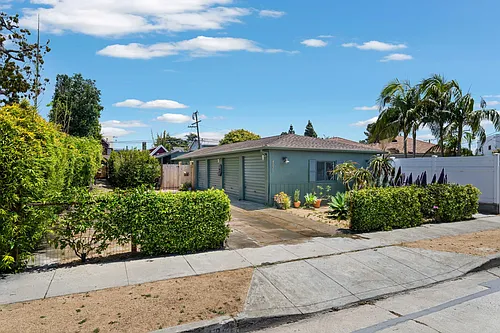 4070 Rosabell St #1 Photo 1 4070 Rosabell St #1 Photo 1