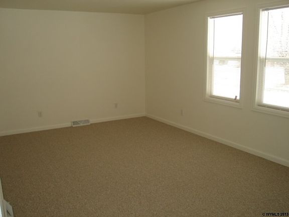 5th image of 507 S Kansas Ave