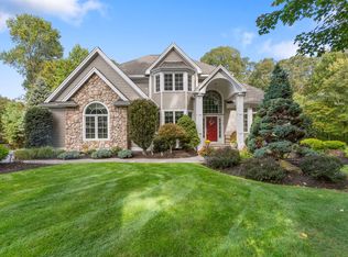 19 Hazel Ct, Shelton, CT 06484