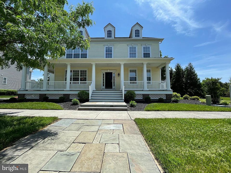 1st image of 729 Idlewyld Dr