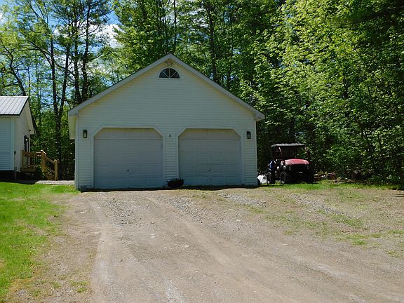 2nd image of 25 Brandy Lane
