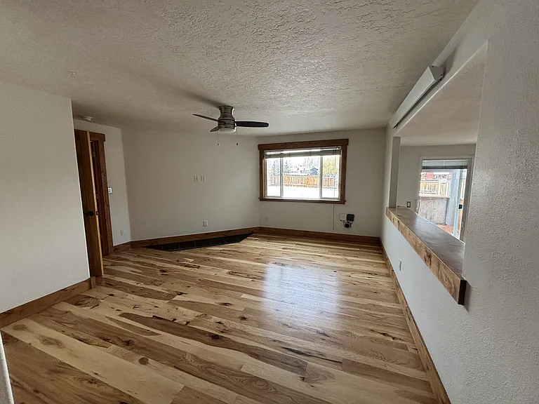 Living/family room 2