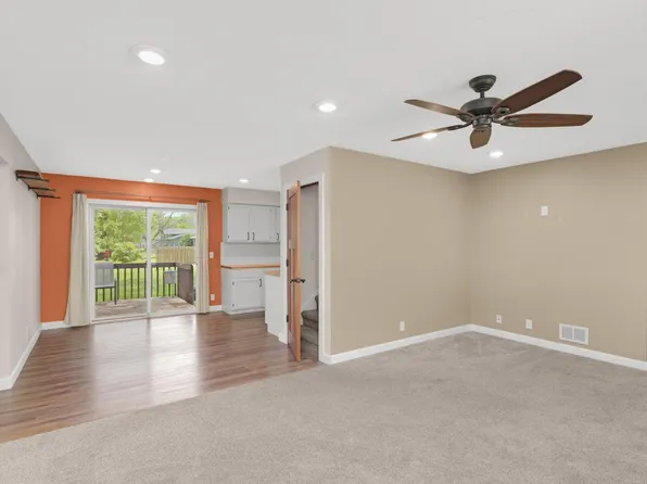 405 1st Ave SE, New Prague, MN 56071
