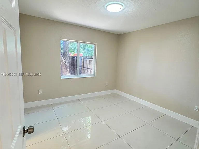 1770 NW 55th St #1 — Photo 7