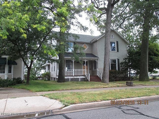 1st image of 1394 Lakeshore Dr