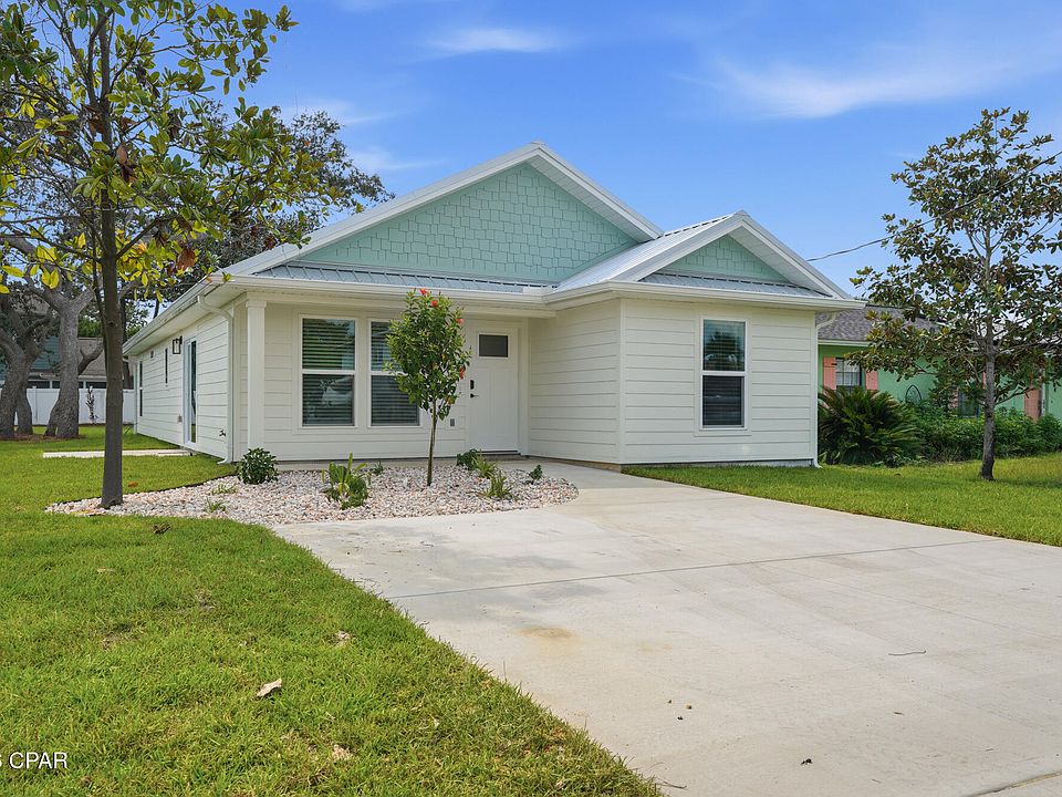 1st image of 206 Lantana St