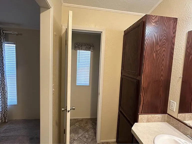 58 Charlsie Dr — Photo 7