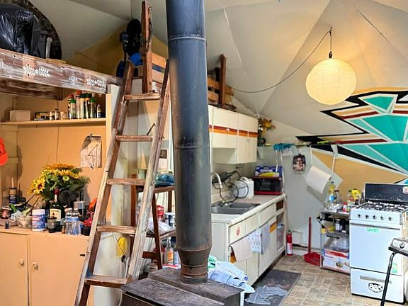 4th image of 5626 Sherlock Rd