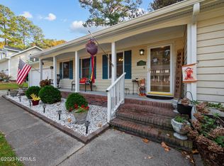 912 Welsh Ln, Jacksonville, NC 28546