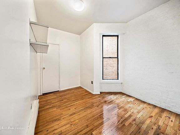 5th image of 949 Columbus Ave APT 8