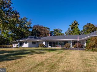 19 Valley Rd, Lewistown, PA 17044