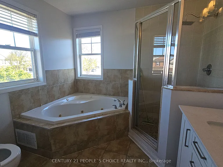 918 McNair Cir — Photo 11