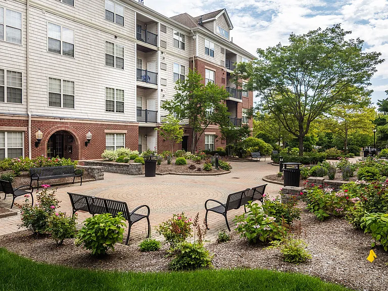 The Aven at Newton Highlands — Photo 15
