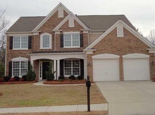 690 Pimlicon Pl, Suwanee, GA 30024