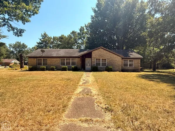 303 Oak St, Keiser, AR 72351
