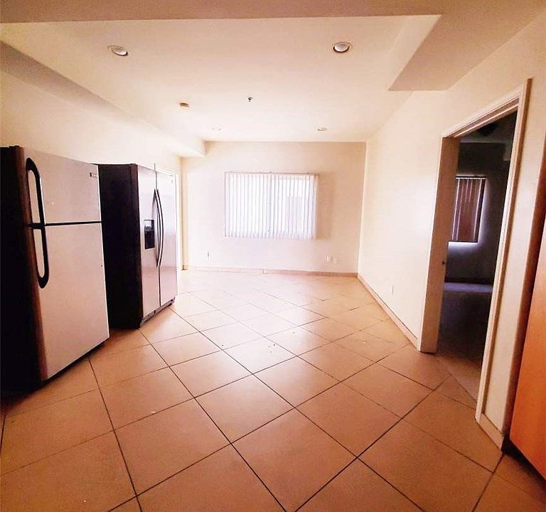 1st image of 316 S New Hampshire Ave APT 107