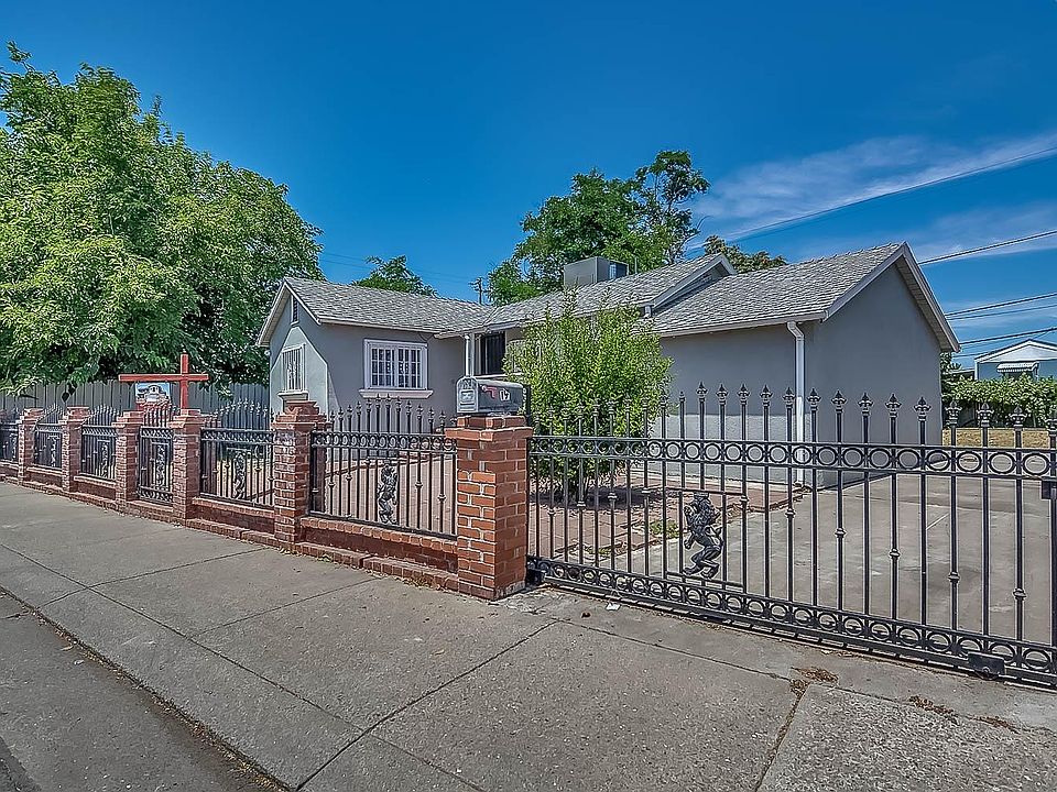 1st image of 19 Mosswood Ave