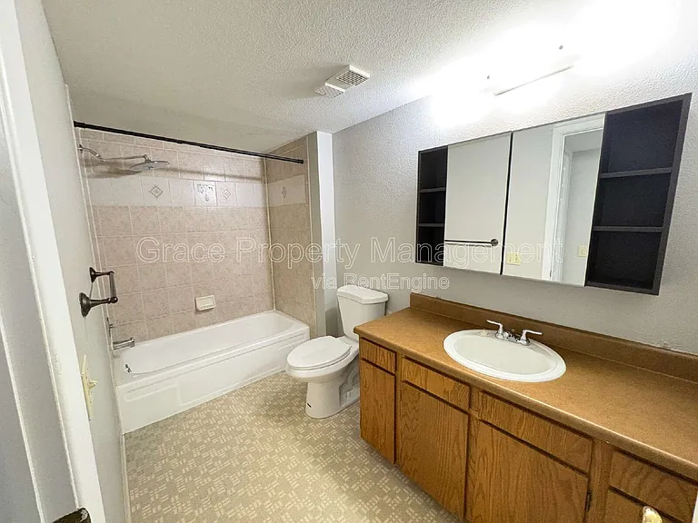 14091 E Tufts Dr #E9 — Photo 9