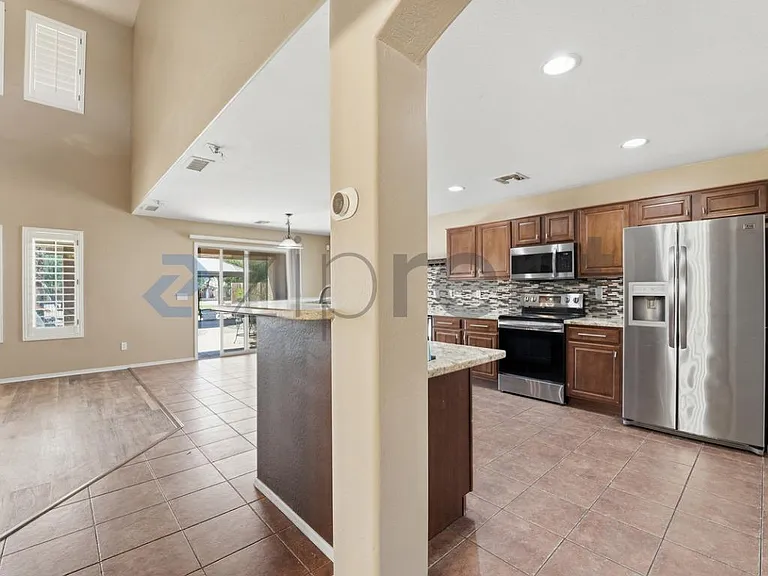 23196 S 216th St — Photo 8