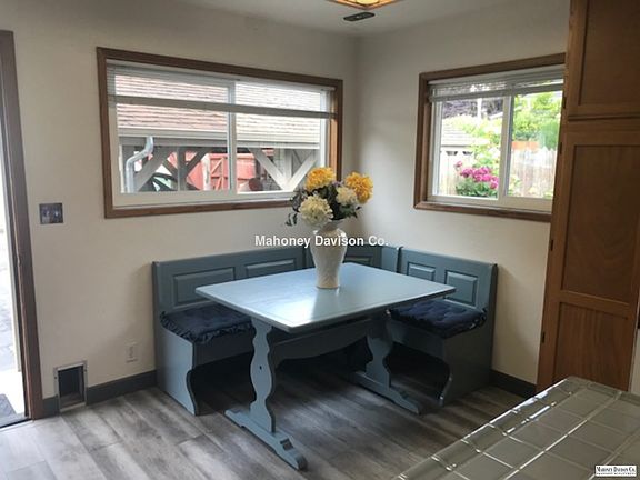 5th image of 639 Baker St