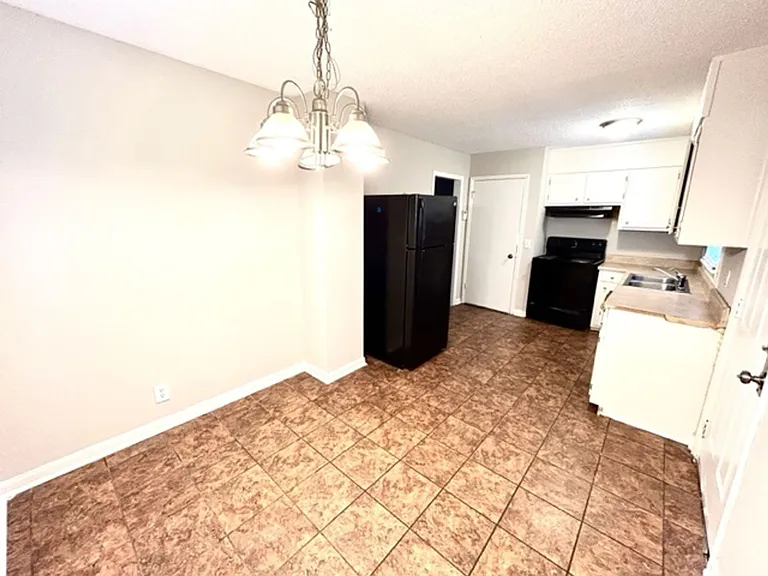 5003 Stag Run Cir NW — Photo 6