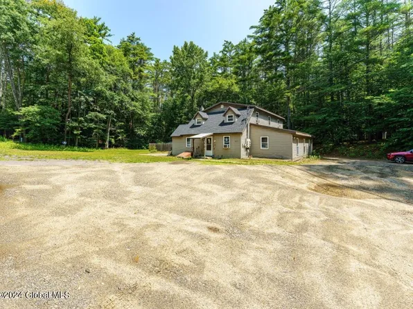 6012 Route 9N, Corinth, NY 12822