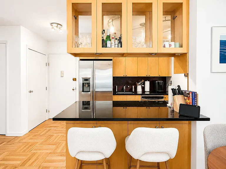 345 W 58th St #10TS — Photo 3