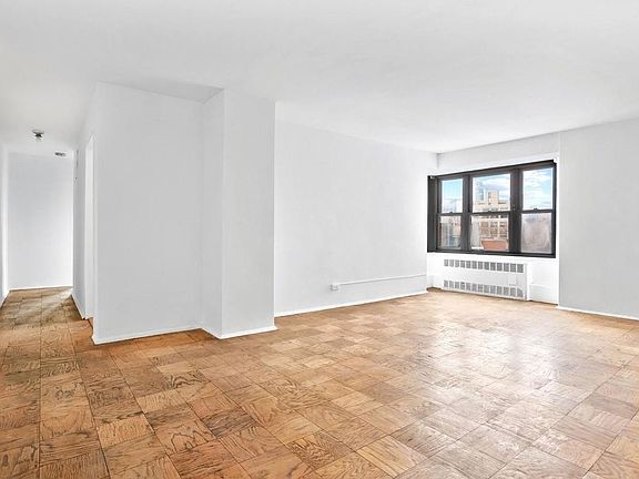3rd image of 208 E Broadway APT J702