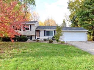 7887 Sutton Pl NE, Warren, OH