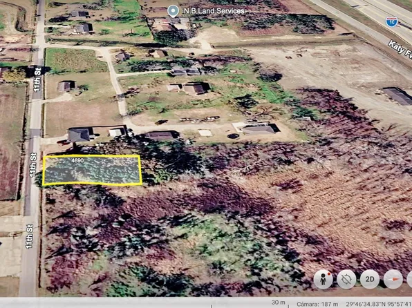 4690 11th St, Brookshire, TX 77423