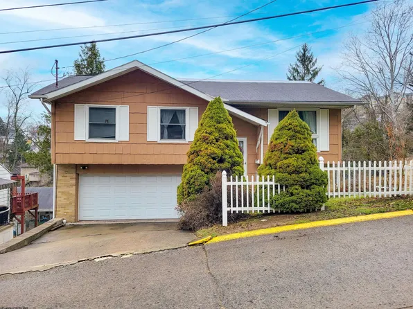 929 Garrison Ave, Morgantown, WV 26505