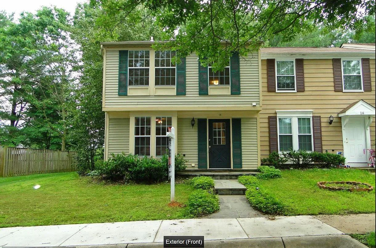 14 Teaneck Ct photo 1