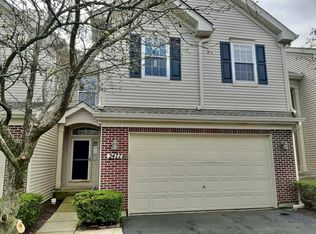 2477 Stonegate Rd, Algonquin, IL 60102