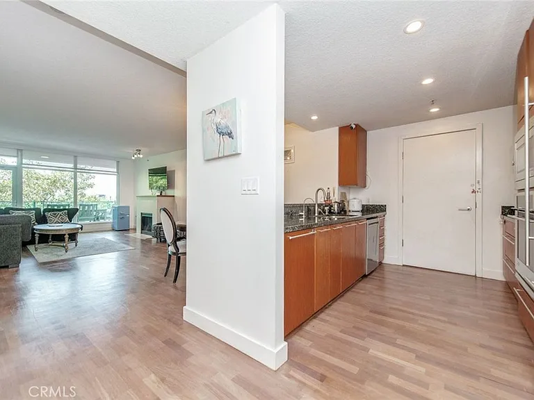 3141 Michelson — Photo 2
