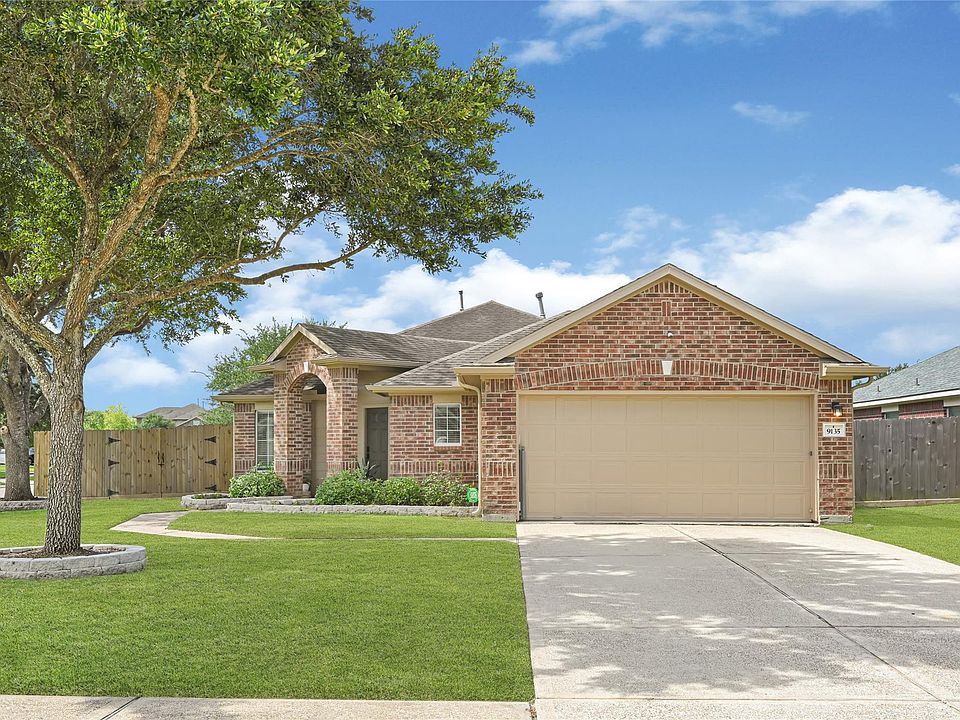1st image of 9135 Creekside Dr