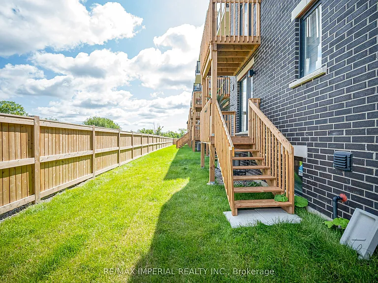 43 Millman Ln — Photo 25