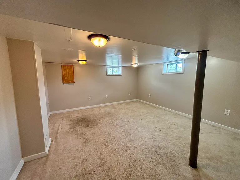 151 Return Rd — Photo 15