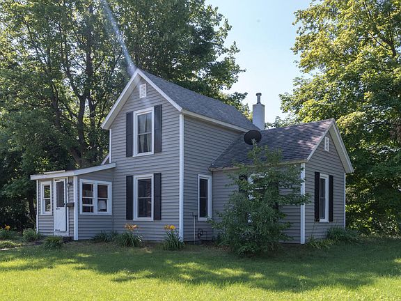 3rd image of 603 W Superior St