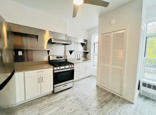 521 Grand St APT 3, Brooklyn, NY 11211