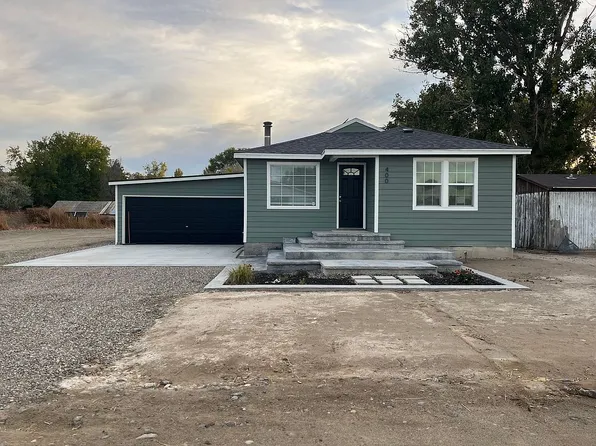 400 Iowa St, Grand View, ID 83624