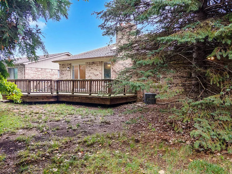 35643 Drake Dr — Photo 35