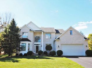 2501 Live Oak Rd, Sylvania, OH 43560