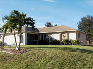 523 SE 8th Ter, Cape Coral, FL 33990