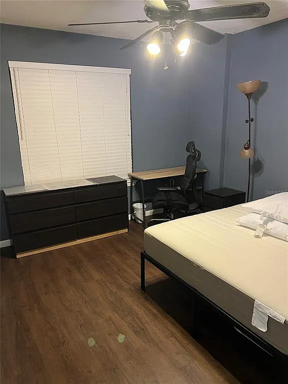 4 bed, 4.0 bath, 1225 sqft, $500 — Photo 4
