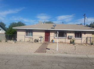 725 E McMillan Dr, Tucson, AZ 85719